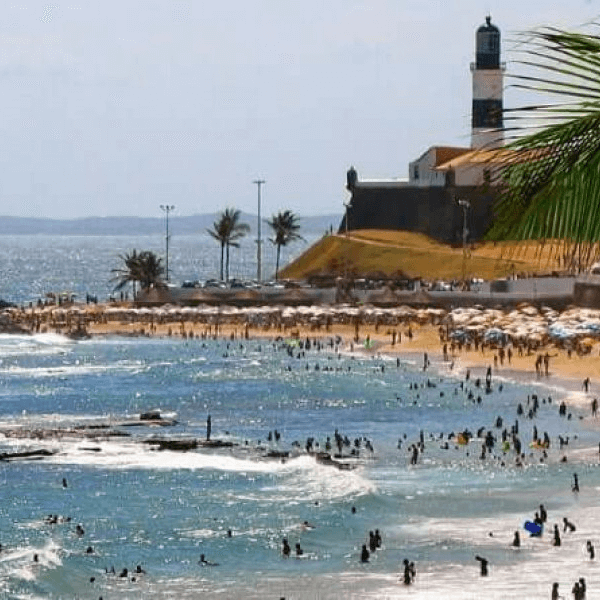 Praia do Farol da Barra